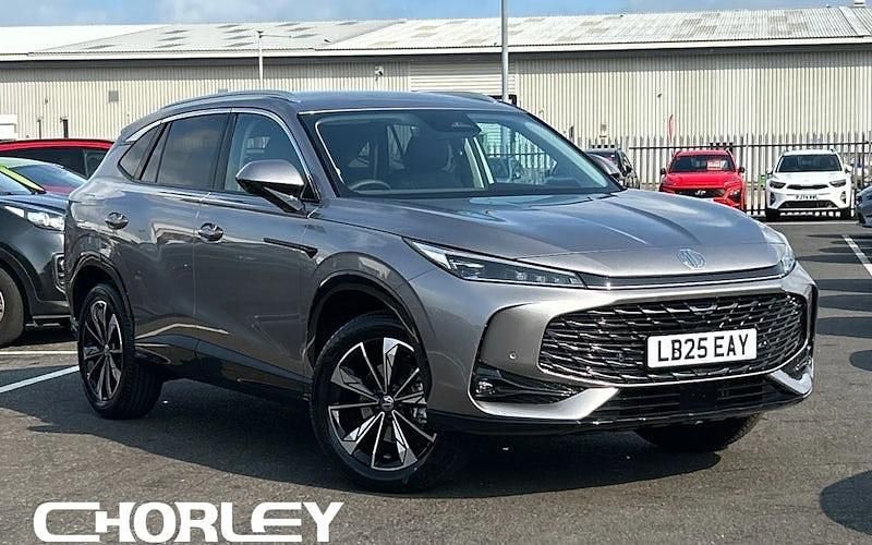Used 2024 MG HS Trophy SUV | £24,850 - Image 1/4