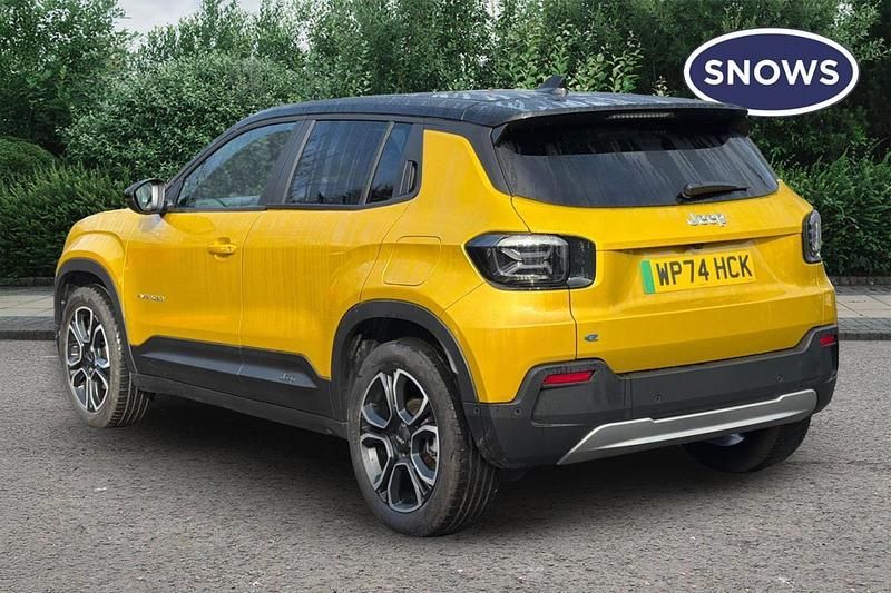 Used Jeep Avenger EV Summit 114 kW (156 HP) 2024 Yellow SUV