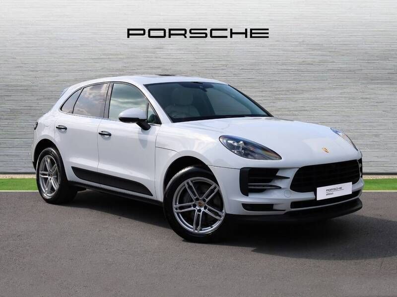 Carrara white metallic Used 2020 Porsche Macan S SUV | £48,000 - Image 1/4