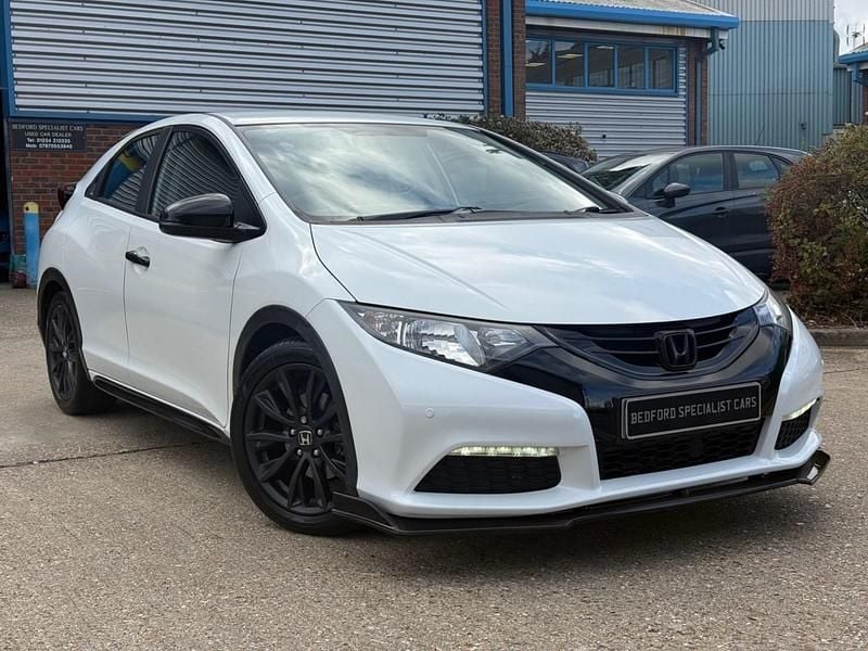 White Used 2015 Honda Civic Black Edition Hatchback | £5,985 (Fair price) - Image 1/4