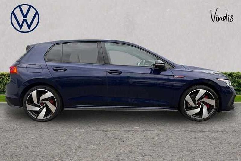 Begagnad VW Golf VIII GTI 245 HK (180 kW) 2020 Blå Halvkombi