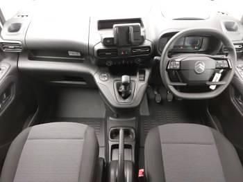 New Citroën Berlingo 100 HP (73 kW) 2026 Yellow MPV