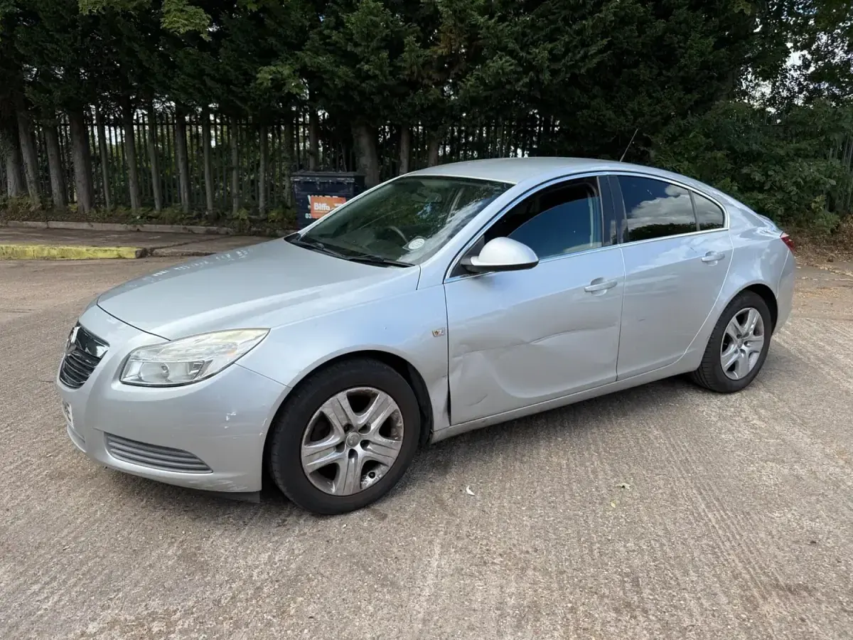 Used Vauxhall Insignia 2011 Silver Hatchback