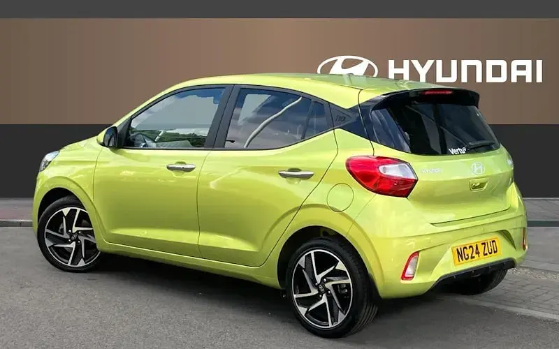 Used Hyundai i10 Premium 79 HP (58 kW) 2026 Hatchback