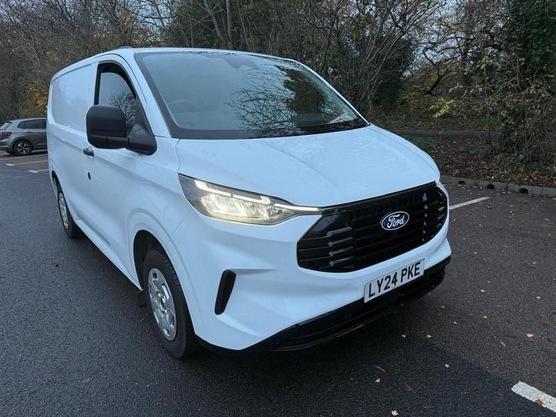 White Used 2024 Ford Transit Custom Trend Van | £16,500 (Good price) - Image 1/4