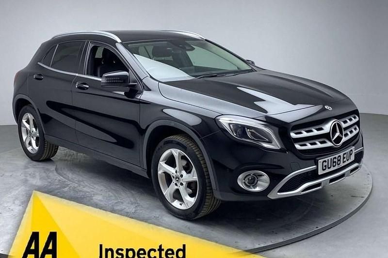 Used Mercedes GLA200 Premium 156 HP (114 kW) 2018 Black SUV