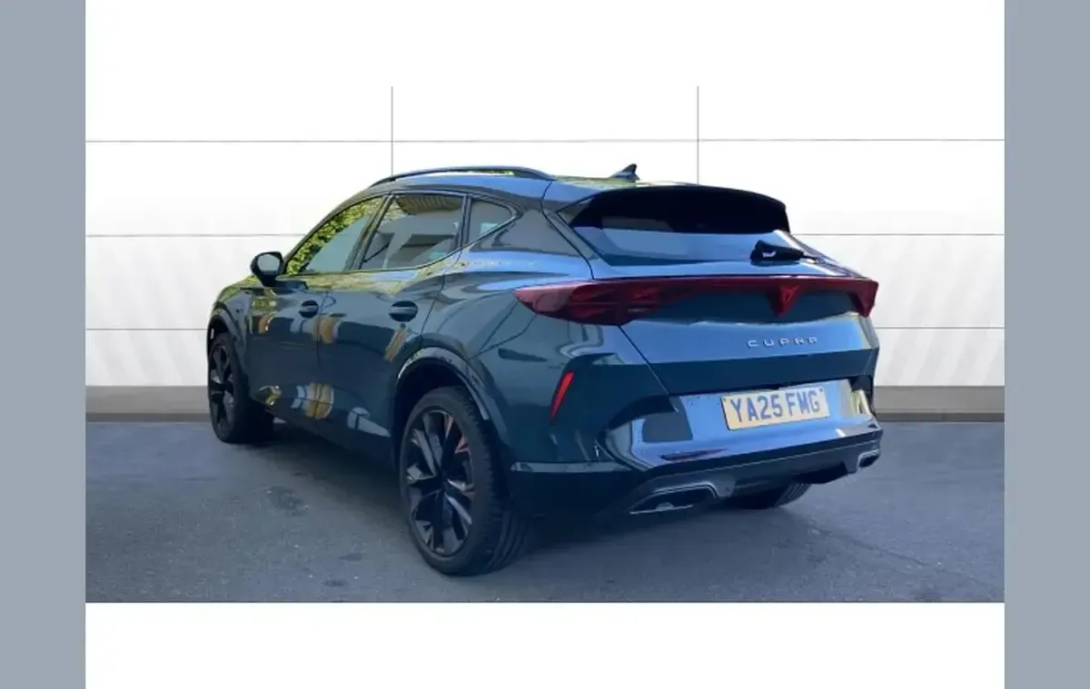 Używany Cupra Formentor 147 KM (108 kW) 2025 Niebieski SUV