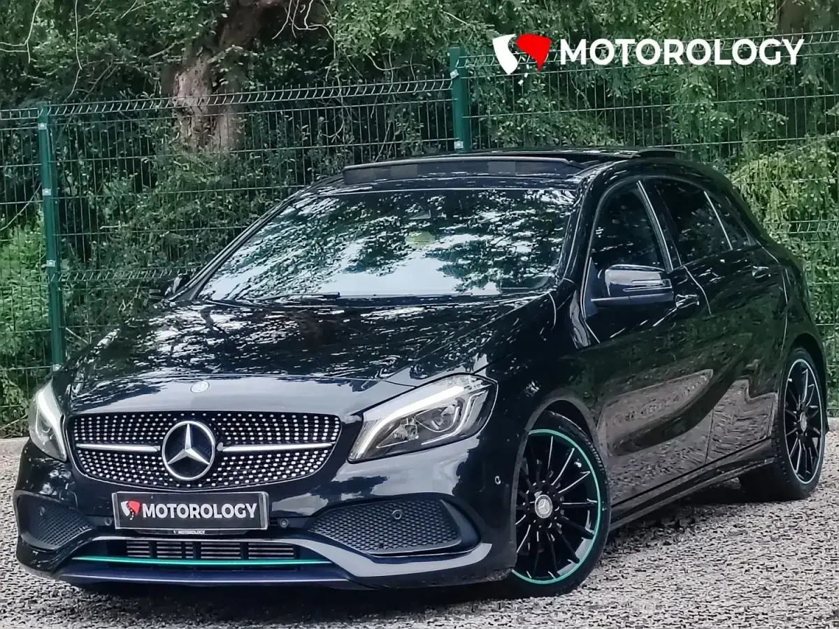 Usado Mercedes A220 Premium 175 HP (128 kW) 2016 Preto Citadino