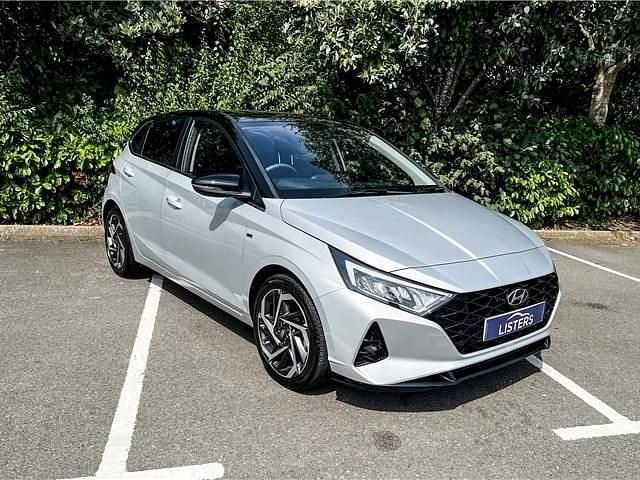 Silver Used 2022 Hyundai i20 Ultimate Hatchback | £14,750 (Fair price) - Image 1/4