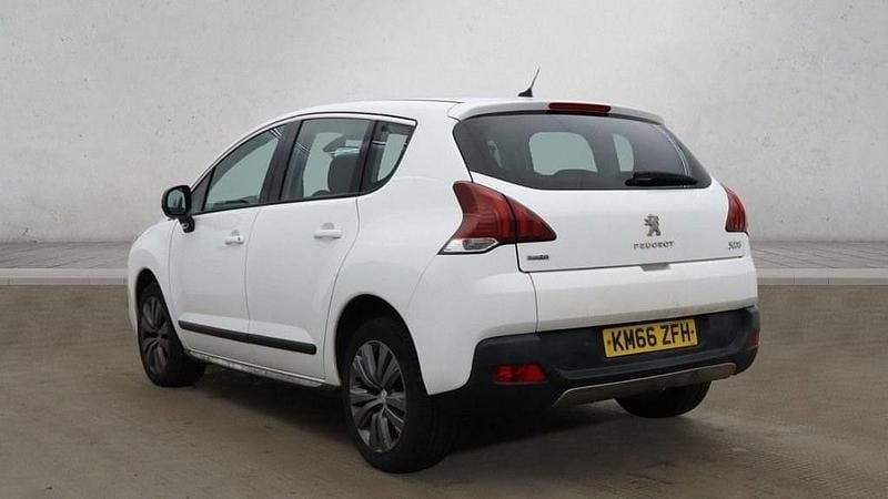 Used Peugeot 3008 Active 120 HP (88 kW) 2016 White SUV
