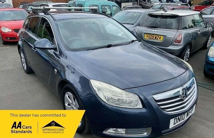Blue Used 2010 Vauxhall Insignia SRi Estate | £3,495 (Fair price) - Image 1/4