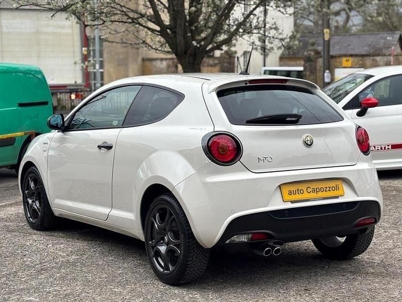 Used Alfa Romeo MiTo Quadrifoglio Verde 140 HP (102 kW) 2015 White Hatchback