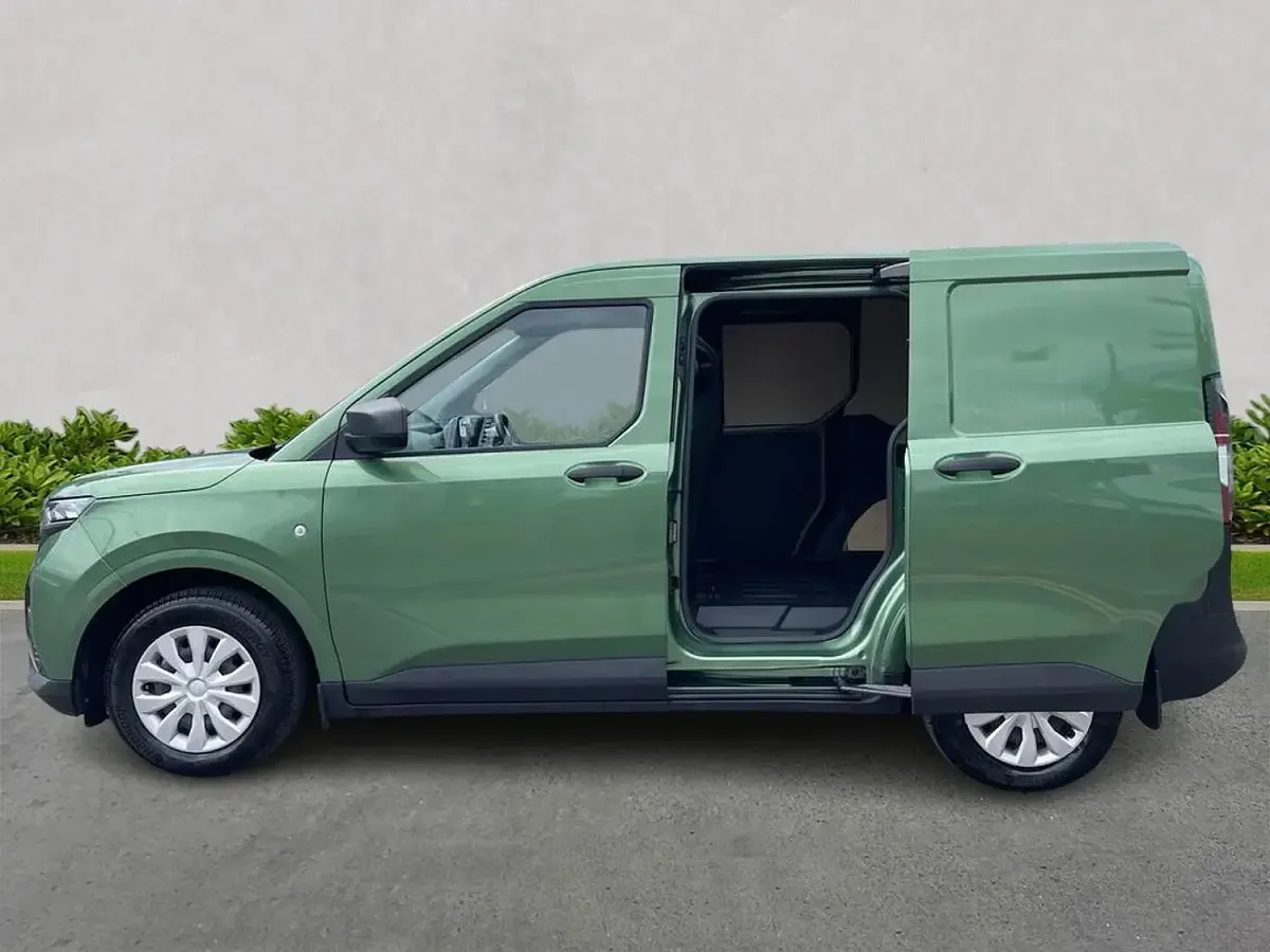 Used Ford Transit Trend 100 HP (73 kW) 2024 Green Van