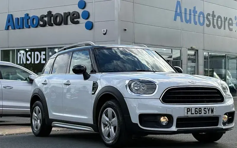 Używany Mini Cooper 136 KM (100 kW) 2018 Hatchback
