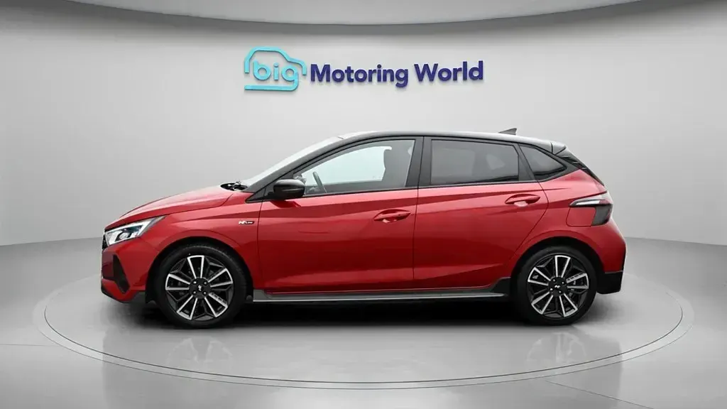 Używany Hyundai i20 N Line 120 KM (88 kW) 2024 Czerwony Hatchback