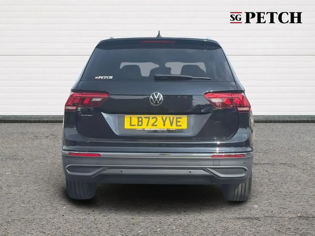 Used VW Tiguan Allspace S 148 HP (108 kW) 2023 Black SUV