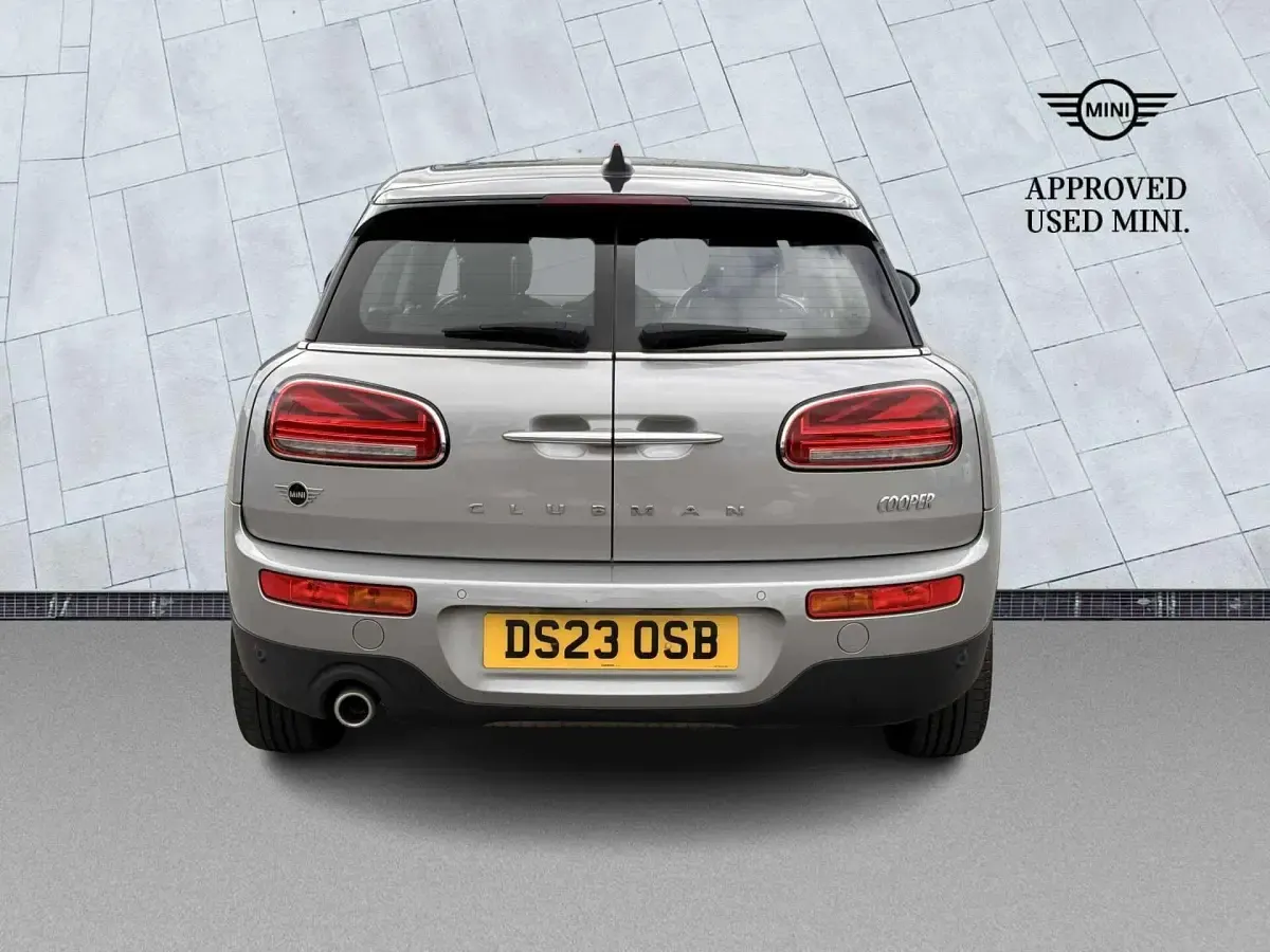 Used Mini Cooper Clubman Classic 134 HP (98 kW) 2023 Silver Estate