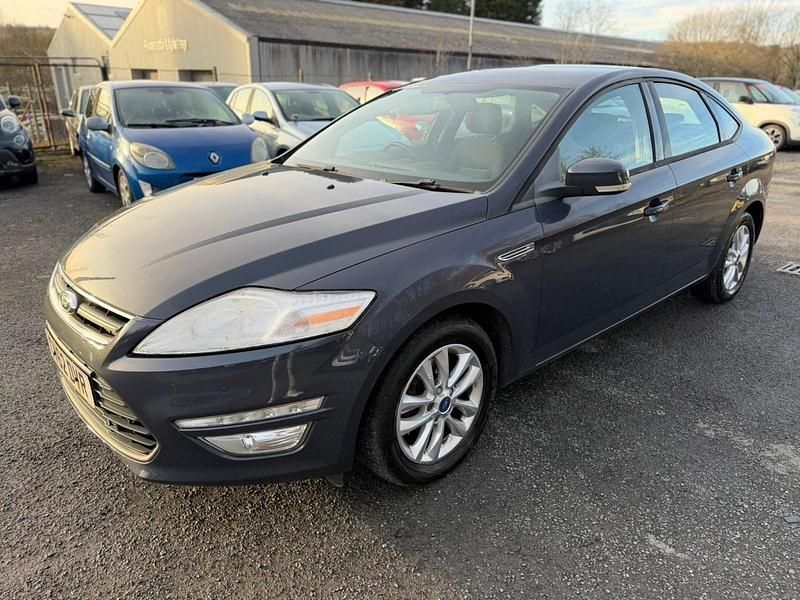 Used Ford Mondeo Zetec 140 HP (102 kW) 2012 Grey Hatchback