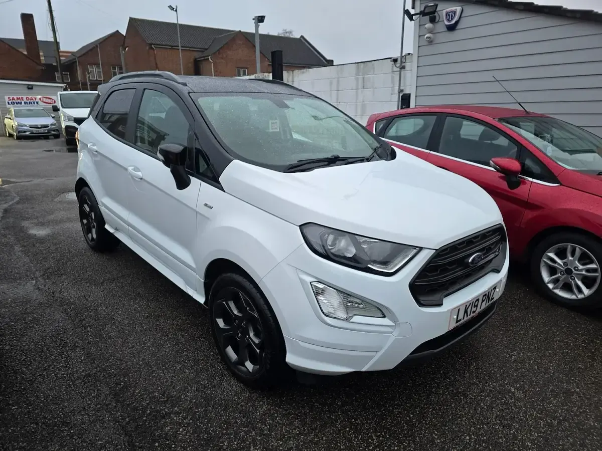 Używany Ford Ecosport ST-Line 125 KM (91 kW) 2019 Biały SUV