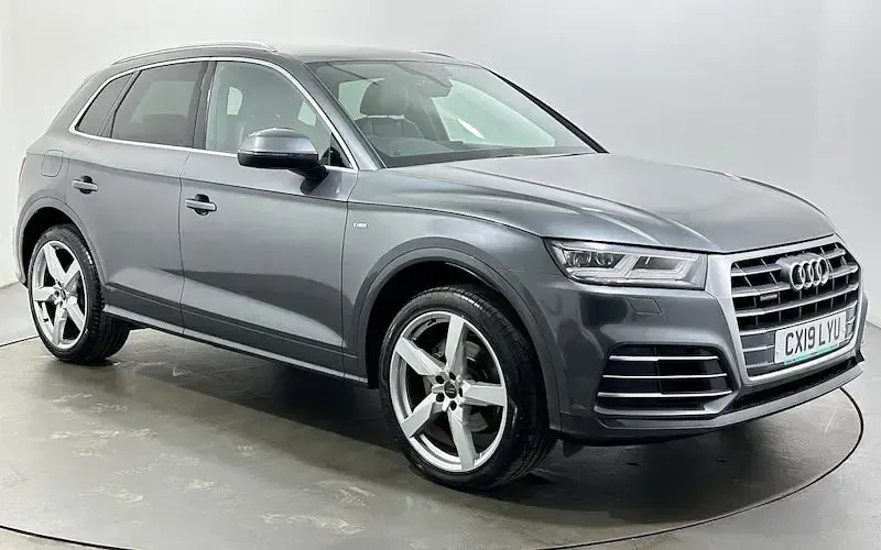 Used Audi Q5 S-Line 190 HP (139 kW) 2019 SUV