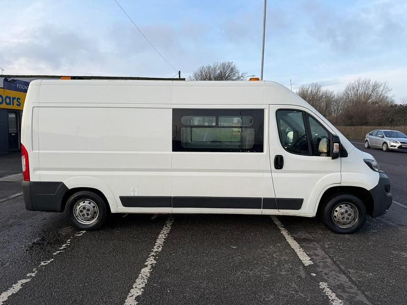Used Peugeot Boxer 2018 White Van