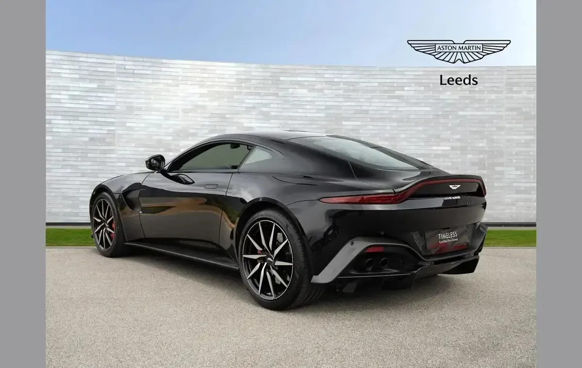 Used Aston Martin Vantage 502 HP (369 kW) 2020 Black Coupe