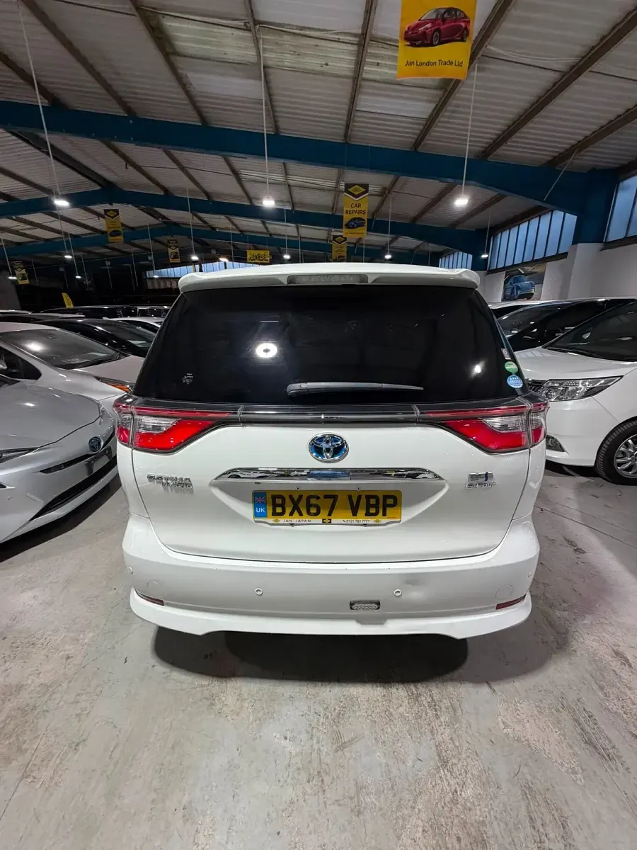 Used Toyota Estima 2026 White MPV