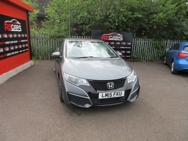 Grey Used 2015 Honda Civic S Hatchback | £6,795 (Fair price) - Image 1/4