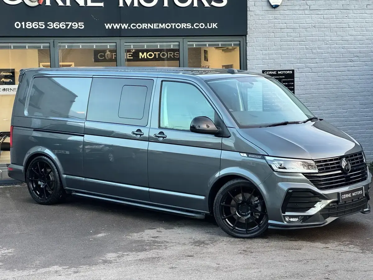 Używany VW Transporter Sportline 204 KM (150 kW) 2023 Szary Van