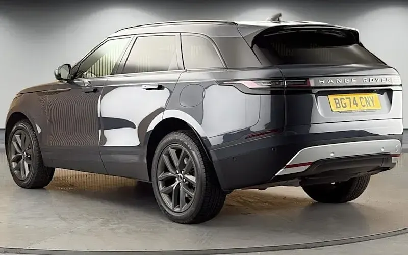 Used Land Rover Range Rover Velar S 404 HP (297 kW) 2026 SUV