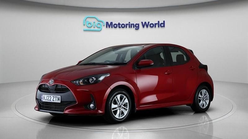 Used Mazda 2 116 HP (85 kW) 2022 Red Hatchback