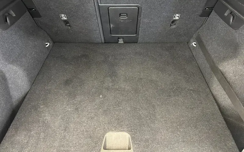 Used Volvo XC40 R-Design 150 HP (110 kW) 2019 Silver SUV