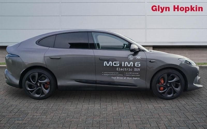 New MG IM6 553 kW (752 HP) 2026 SUV