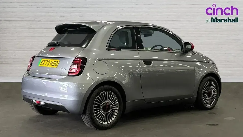 Used Fiat 500e Red 86 kW (118 HP) 2023 Grey Hatchback