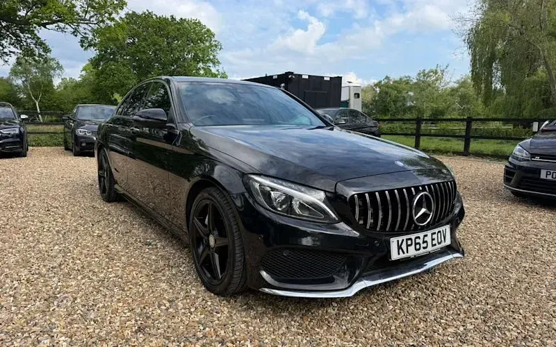 Used Mercedes C250 AMG Line Premium Plus 204 HP (150 kW) 2015 Sedan