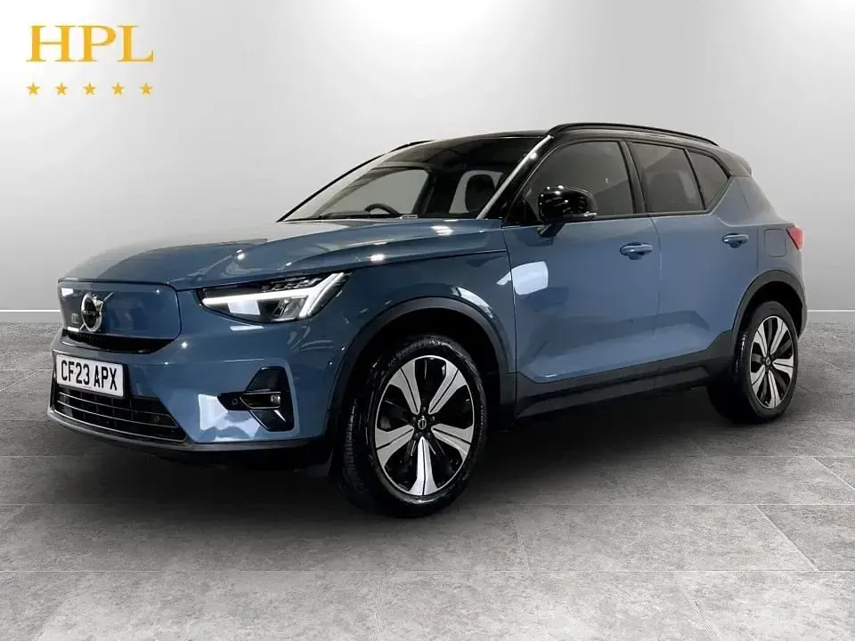 Usado Volvo XC40 Plus 169 kW (231 HP) 2023 Azul SUV