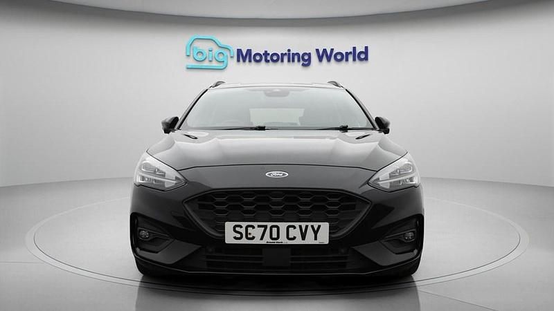 Used Ford Focus ST-Line X 120 HP (88 kW) 2021 Black Estate