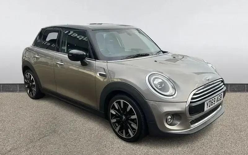 Used Mini Cooper Exclusive 136 HP (100 kW) 2020 Hatchback