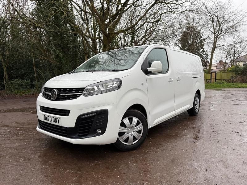 Used Vauxhall Vivaro Sportive 100 HP (73 kW) 2021 White MPV
