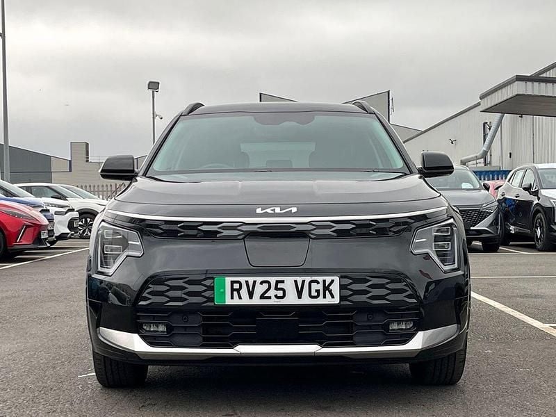 Used Kia e-Niro 147 kW (201 HP) 2025 Black SUV