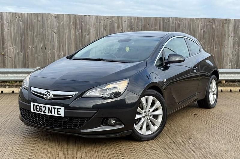 Used 2014 Vauxhall Astra GTC SRi Coupe | £2,990 (Good price) - Image 1/1