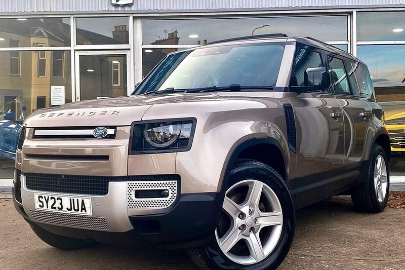 Bronze Used 2023 Land Rover Defender SE Estate | £47,500 (Super price) - Image 1/1