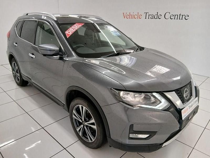 Used Nissan X-Trail N-Connecta 130 HP (95 kW) 2017 Grey SUV