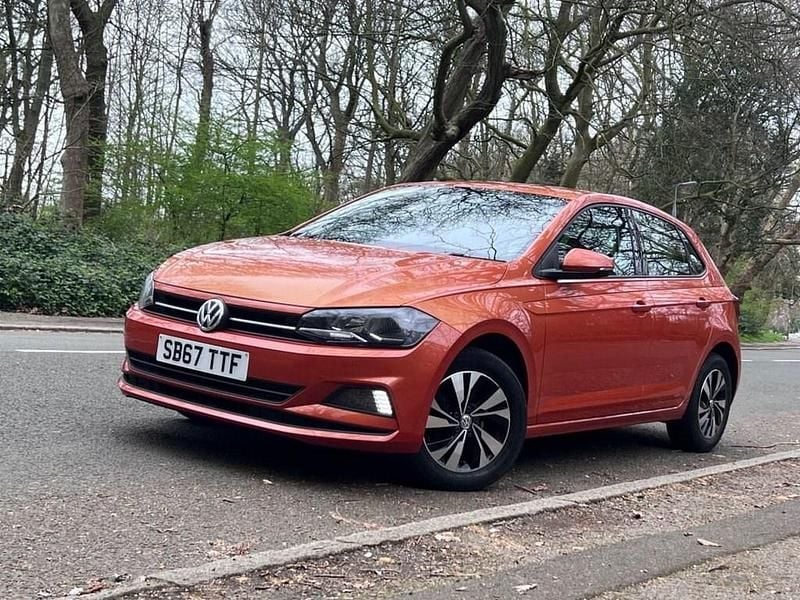 Used VW Polo SE 95 HP (69 kW) 2018 Orange Hatchback