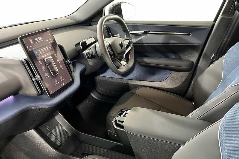 Image 2/4