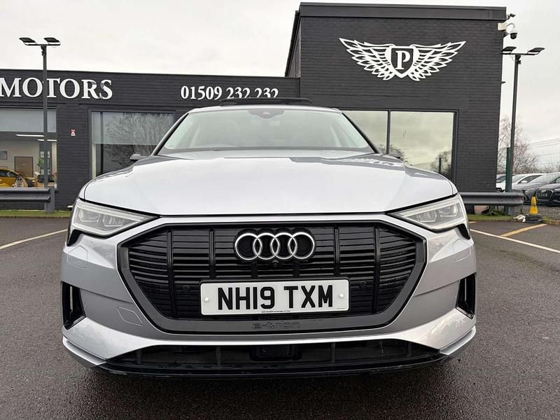 Used Audi e-tron Advanced 94 kW (129 HP) 2019 Silver SUV
