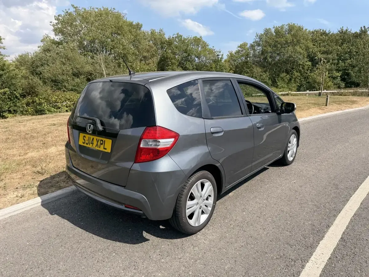 Used Honda Jazz EX 99 HP (72 kW) 2014 Grey Hatchback