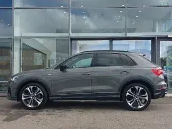 Usado Audi Q3 Advanced 190 CV (139 kW) 2020 Gris SUV