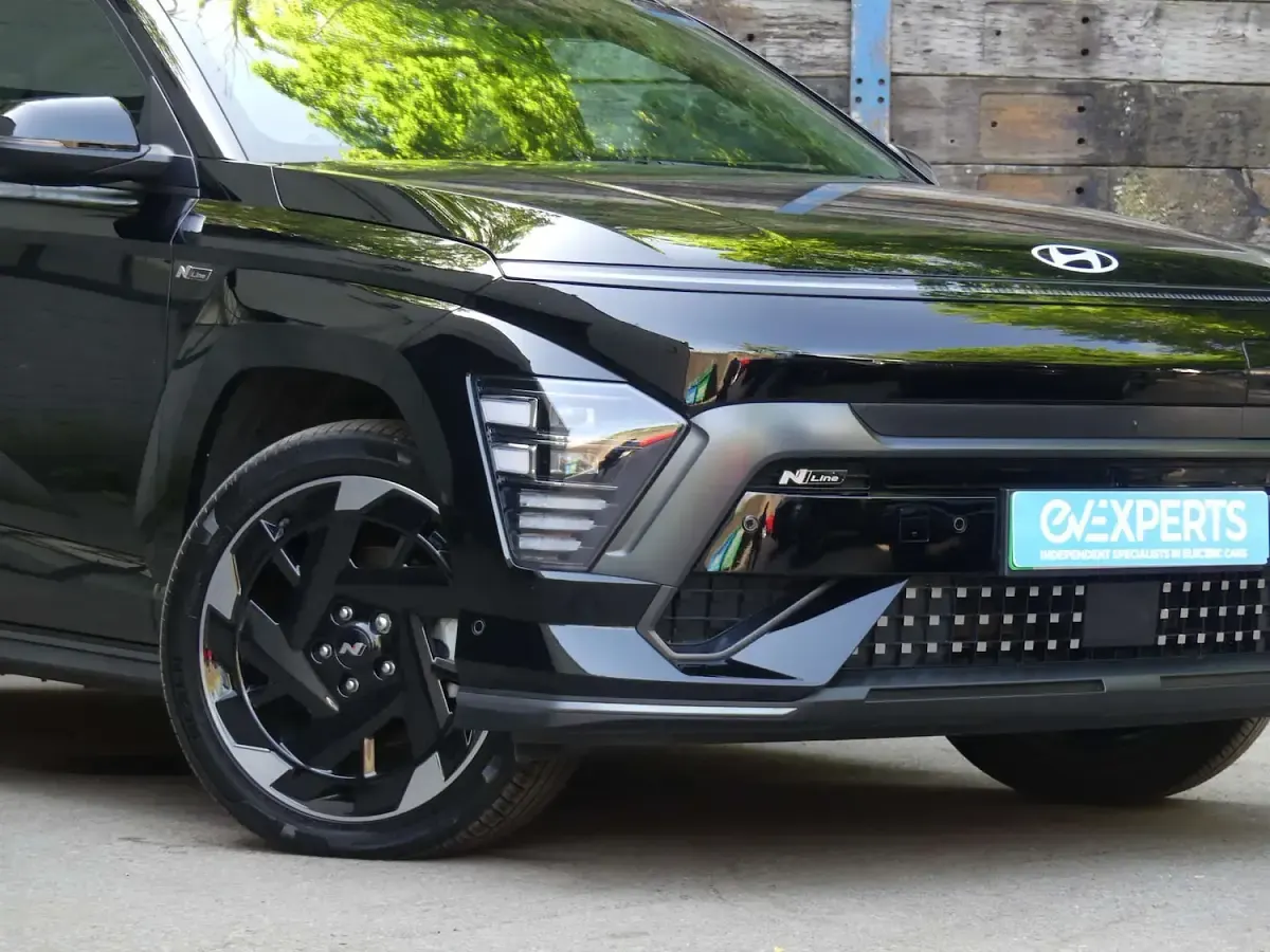 Usado Hyundai Kona N Line 160 kW (218 CV) 2025 Negro SUV