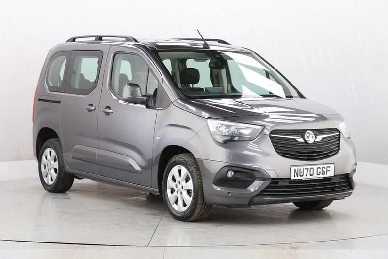Used Vauxhall Combo S 100 HP (73 kW) 2020 Grey MPV